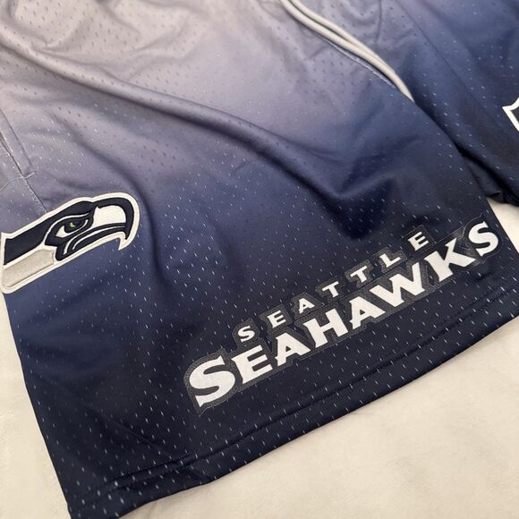 Pro Standard Seattle Seahawks Ombre Mesh Shorts - Picture 4 of 9
